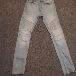 Blue H&M’s jeans